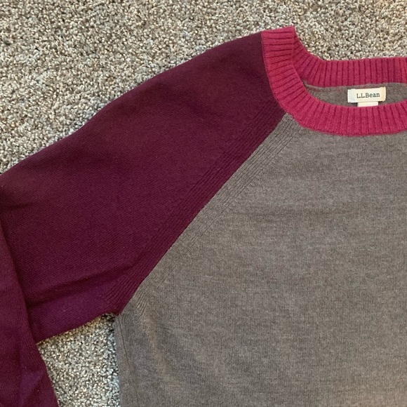 L.L. Bean merino wool sweater - Picture 2 of 7